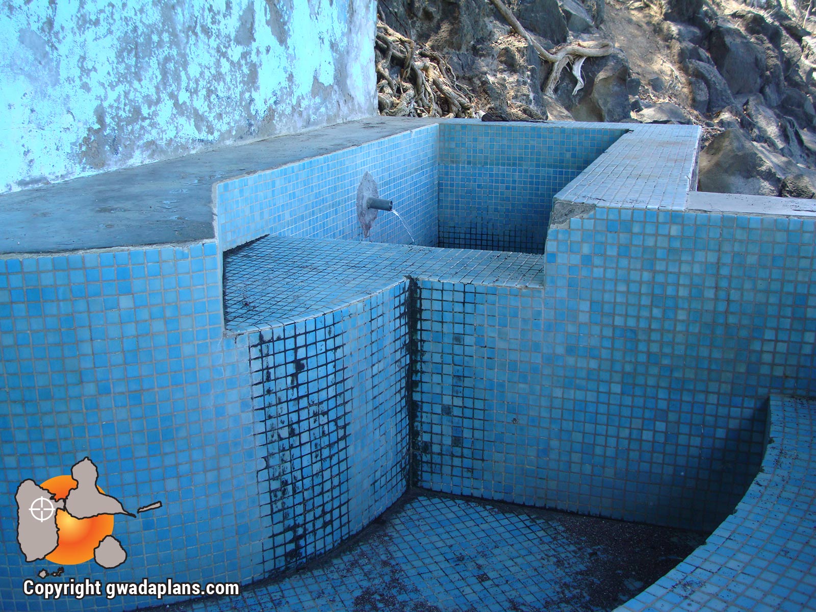 Bain du Curée source chaude