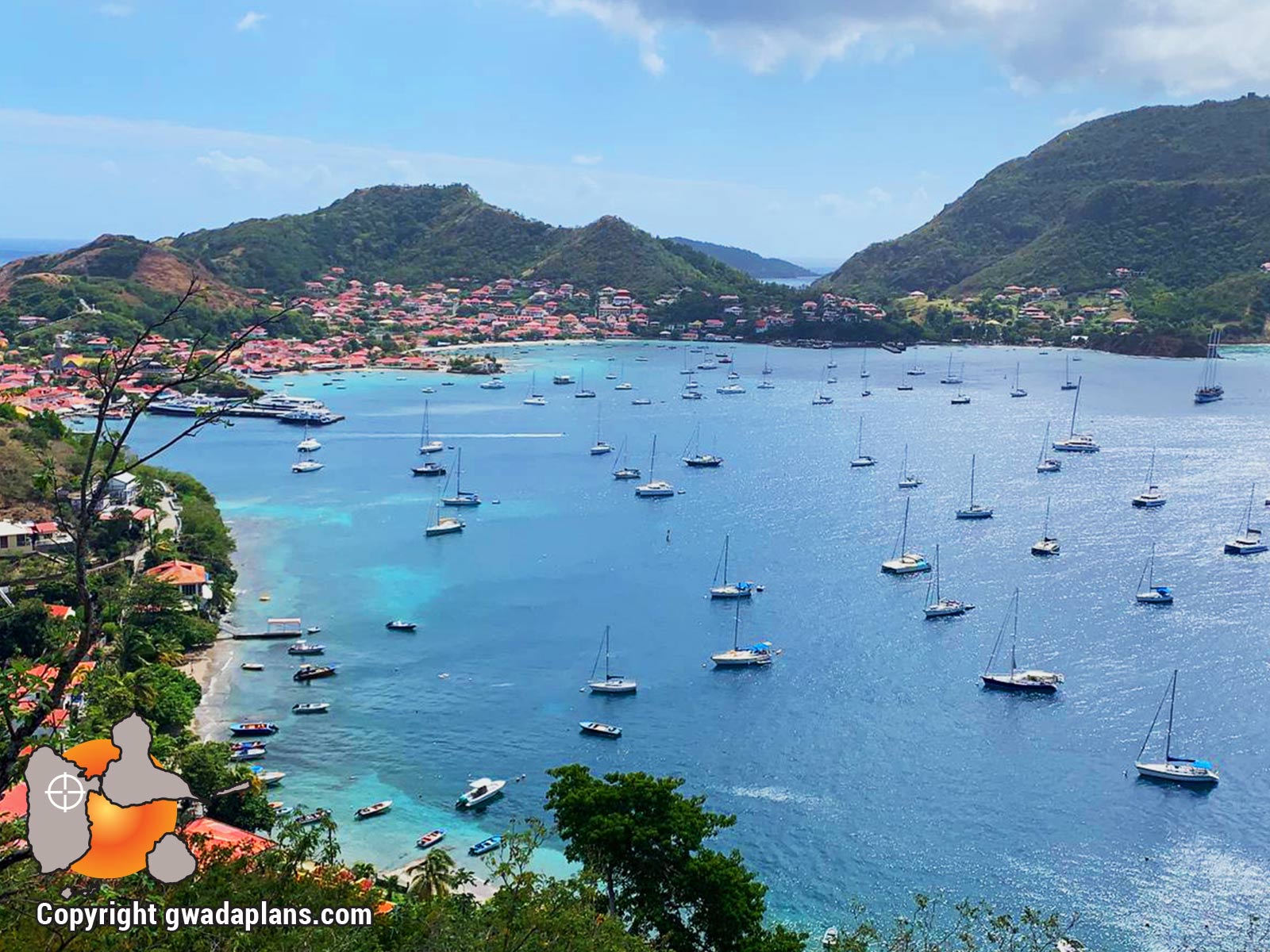 Vue sur la Baie des Saintes depuis le Fort Napoléon