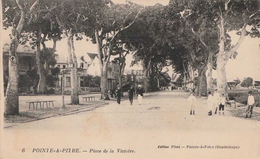Pointe-à-Pitre - Place de la Victoire