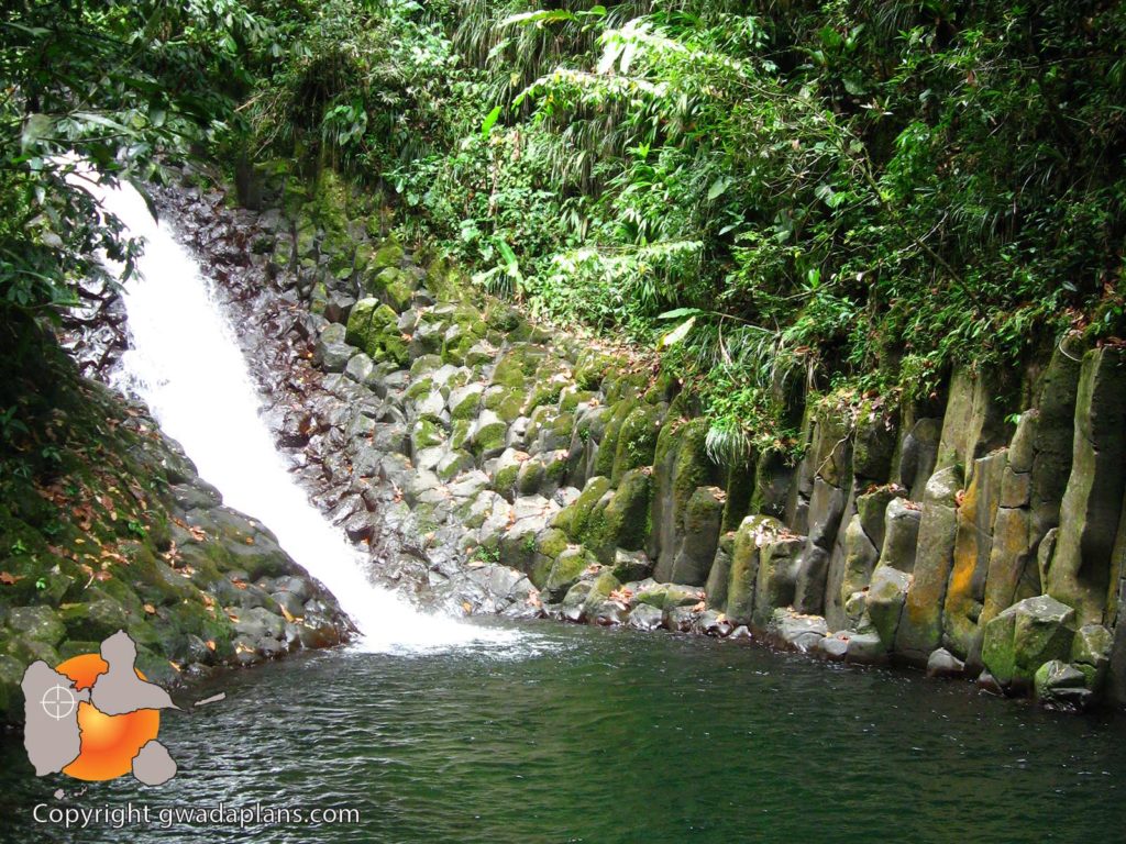 Cascade Ravine Paradis