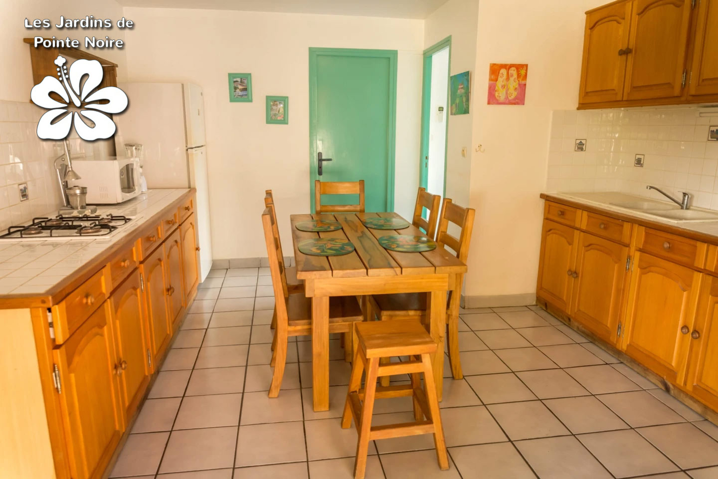 Jardins de Pointe-Noire : cuisine équipée et coin repas